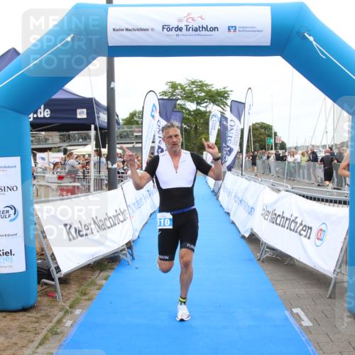 16.08.2026 - KN Förde Triathlon 2026 Markus Tischler http://msf.ph/oto/9996351 16.08.2026 11:56:49 Ziel 310, 323, 441, 310, 323, 441 meine-sportfotos.de