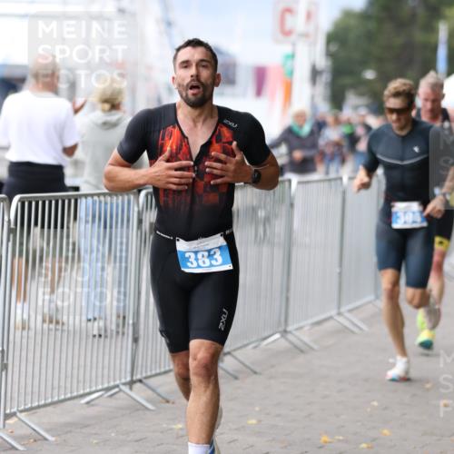 16.08.2026 - KN Förde Triathlon 2026 Antke Förster http://msf.ph/oto/9996355 16.08.2026 11:50:39 Laufen  meine-sportfotos.de