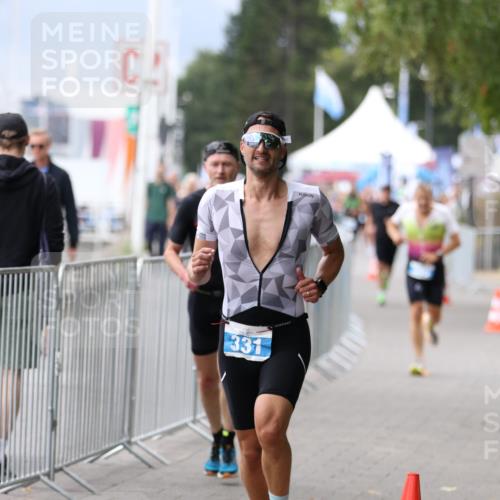16.08.2026 - KN Förde Triathlon 2026 Antke Förster http://msf.ph/oto/9996405 16.08.2026 11:51:31 Laufen  meine-sportfotos.de