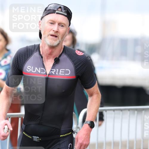 16.08.2026 - KN Förde Triathlon 2026 Antke Förster http://msf.ph/oto/9996410 16.08.2026 11:51:35 Laufen  meine-sportfotos.de