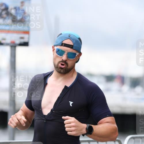 16.08.2026 - KN Förde Triathlon 2026 Antke Förster http://msf.ph/oto/9996476 16.08.2026 11:52:40 Laufen  meine-sportfotos.de