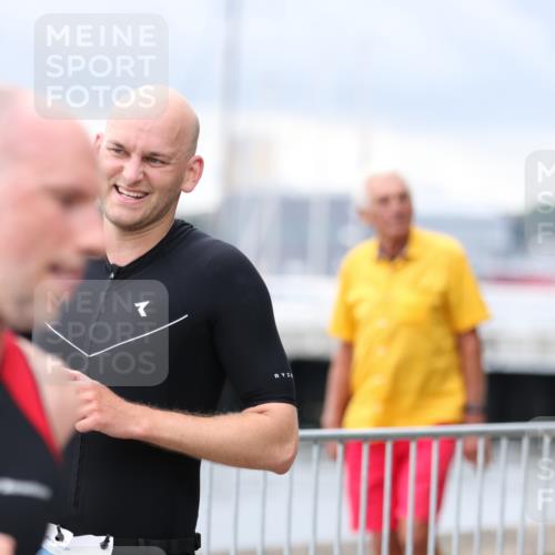 16.08.2026 - KN Förde Triathlon 2026 Antke Förster http://msf.ph/oto/9996490 16.08.2026 11:52:52 Laufen  meine-sportfotos.de