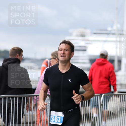 16.08.2026 - KN Förde Triathlon 2026 Antke Förster http://msf.ph/oto/9996508 16.08.2026 11:53:48 Laufen  meine-sportfotos.de