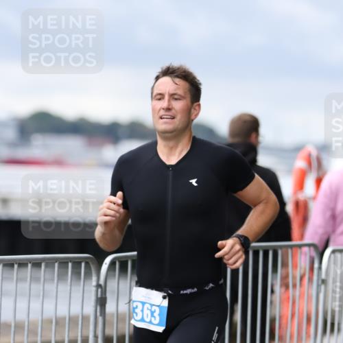 16.08.2026 - KN Förde Triathlon 2026 Antke Förster http://msf.ph/oto/9996509 16.08.2026 11:53:48 Laufen  meine-sportfotos.de