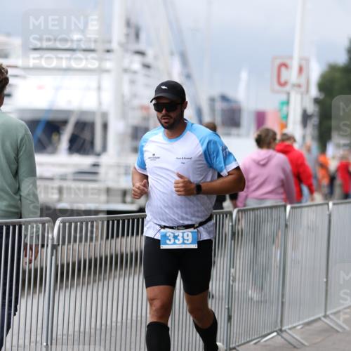 16.08.2026 - KN Förde Triathlon 2026 Antke Förster http://msf.ph/oto/9996521 16.08.2026 11:53:59 Laufen  meine-sportfotos.de
