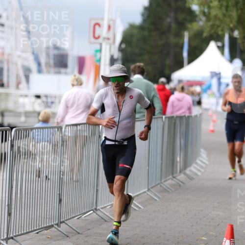 16.08.2026 - KN Förde Triathlon 2026 Antke Förster http://msf.ph/oto/9996532 16.08.2026 11:54:13 Laufen  meine-sportfotos.de