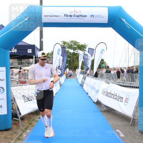 16.08.2026 - KN Förde Triathlon 2026 Markus Tischler http://msf.ph/oto/9996540 16.08.2026 11:58:46 Ziel 321, 331, 321, 331 meine-sportfotos.de