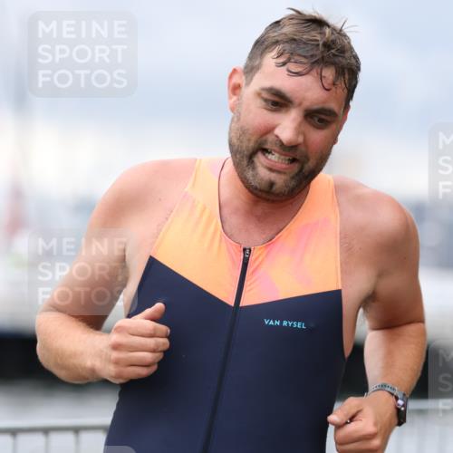 16.08.2026 - KN Förde Triathlon 2026 Antke Förster http://msf.ph/oto/9996543 16.08.2026 11:54:22 Laufen  meine-sportfotos.de