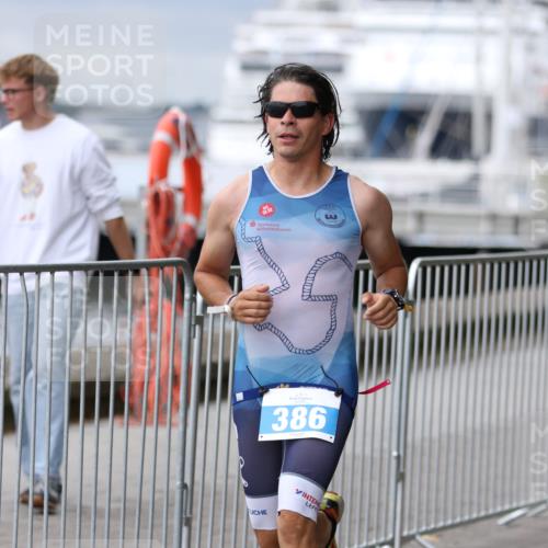 16.08.2026 - KN Förde Triathlon 2026 Antke Förster http://msf.ph/oto/9996551 16.08.2026 11:55:02 Laufen  meine-sportfotos.de