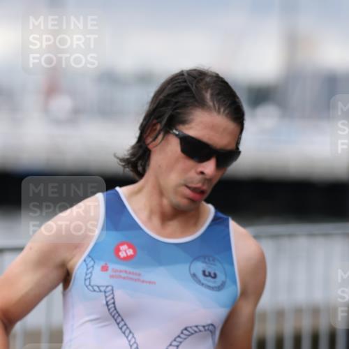 16.08.2026 - KN Förde Triathlon 2026 Antke Förster http://msf.ph/oto/9996554 16.08.2026 11:55:03 Laufen  meine-sportfotos.de