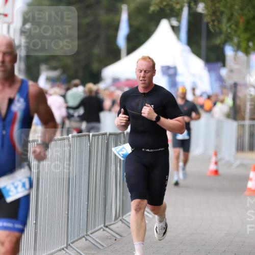 16.08.2026 - KN Förde Triathlon 2026 Antke Förster http://msf.ph/oto/9996558 16.08.2026 11:55:08 Laufen  meine-sportfotos.de