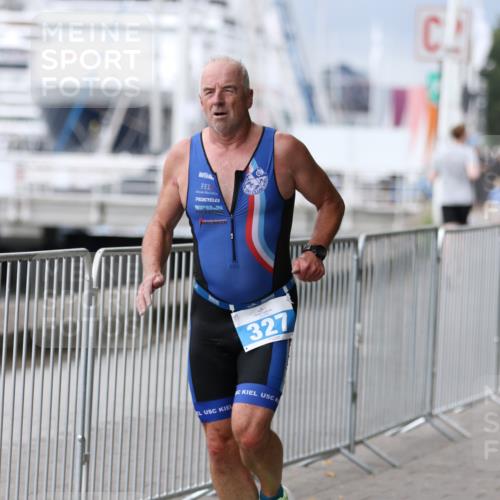 16.08.2026 - KN Förde Triathlon 2026 Antke Förster http://msf.ph/oto/9996560 16.08.2026 11:55:09 Laufen  meine-sportfotos.de