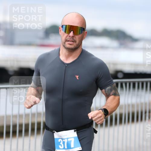 16.08.2026 - KN Förde Triathlon 2026 Antke Förster http://msf.ph/oto/9996574 16.08.2026 11:55:24 Laufen  meine-sportfotos.de