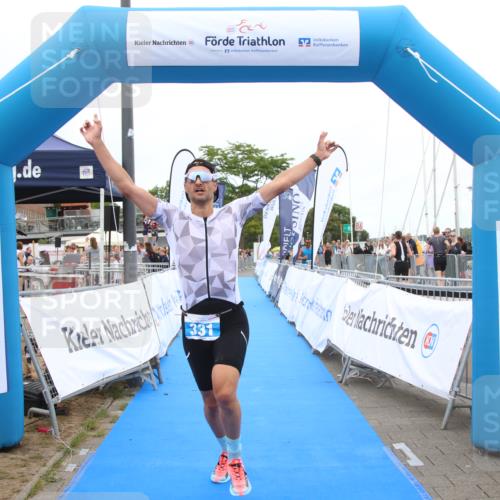 16.08.2026 - KN Förde Triathlon 2026 Markus Tischler http://msf.ph/oto/9996603 16.08.2026 11:58:52 Ziel 321, 331, 321, 331 meine-sportfotos.de
