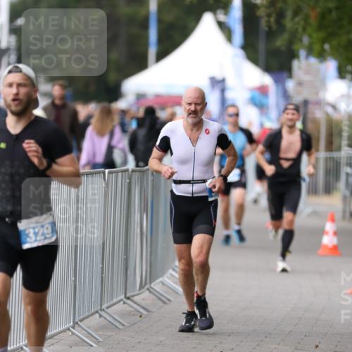 16.08.2026 - KN Förde Triathlon 2026 Antke Förster http://msf.ph/oto/9996616 16.08.2026 11:56:07 Laufen  meine-sportfotos.de