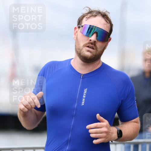 16.08.2026 - KN Förde Triathlon 2026 Antke Förster http://msf.ph/oto/9996660 16.08.2026 11:56:47 Laufen  meine-sportfotos.de