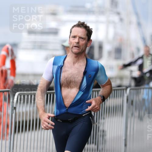 16.08.2026 - KN Förde Triathlon 2026 Antke Förster http://msf.ph/oto/9996665 16.08.2026 11:56:51 Laufen  meine-sportfotos.de