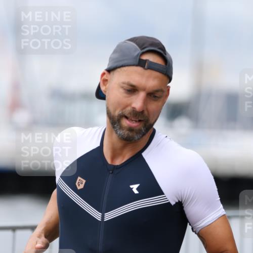 16.08.2026 - KN Förde Triathlon 2026 Antke Förster http://msf.ph/oto/9996667 16.08.2026 11:56:52 Laufen  meine-sportfotos.de