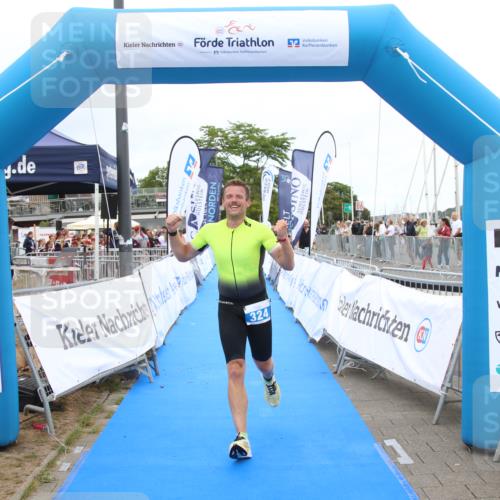 16.08.2026 - KN Förde Triathlon 2026 Markus Tischler http://msf.ph/oto/9996721 16.08.2026 11:59:48 Ziel 324, 324 meine-sportfotos.de