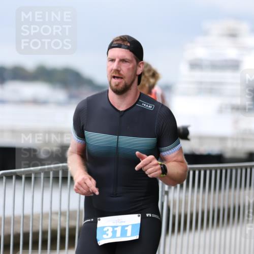 16.08.2026 - KN Förde Triathlon 2026 Antke Förster http://msf.ph/oto/9996723 16.08.2026 11:57:44 Laufen  meine-sportfotos.de