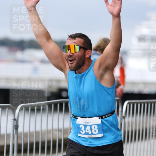 16.08.2026 - KN Förde Triathlon 2026 Antke Förster http://msf.ph/oto/9996737 16.08.2026 11:57:54 Laufen  meine-sportfotos.de
