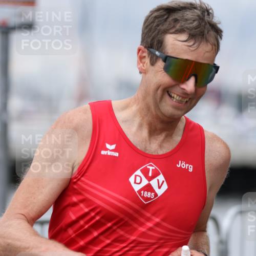 16.08.2026 - KN Förde Triathlon 2026 Antke Förster http://msf.ph/oto/9996763 16.08.2026 11:58:14 Laufen  meine-sportfotos.de
