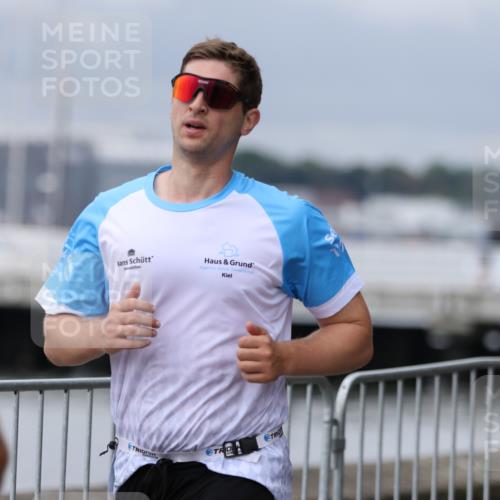 16.08.2026 - KN Förde Triathlon 2026 Antke Förster http://msf.ph/oto/9996772 16.08.2026 11:58:23 Laufen  meine-sportfotos.de
