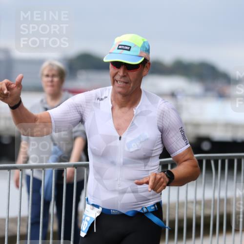 16.08.2026 - KN Förde Triathlon 2026 Antke Förster http://msf.ph/oto/9996780 16.08.2026 11:58:27 Laufen  meine-sportfotos.de