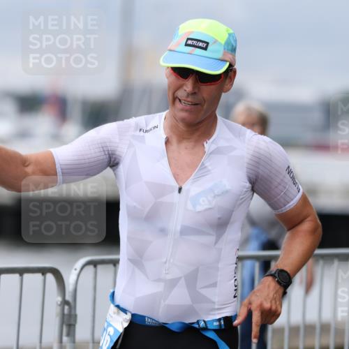 16.08.2026 - KN Förde Triathlon 2026 Antke Förster http://msf.ph/oto/9996781 16.08.2026 11:58:28 Laufen  meine-sportfotos.de