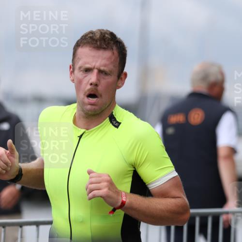 16.08.2026 - KN Förde Triathlon 2026 Antke Förster http://msf.ph/oto/9996813 16.08.2026 11:58:58 Laufen  meine-sportfotos.de