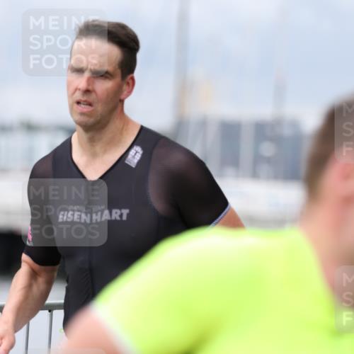 16.08.2026 - KN Förde Triathlon 2026 Antke Förster http://msf.ph/oto/9996815 16.08.2026 11:58:59 Laufen  meine-sportfotos.de