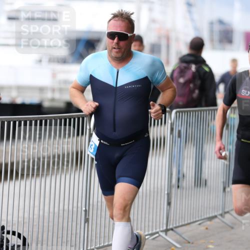 16.08.2026 - KN Förde Triathlon 2026 Antke Förster http://msf.ph/oto/9996828 16.08.2026 11:59:18 Laufen  meine-sportfotos.de