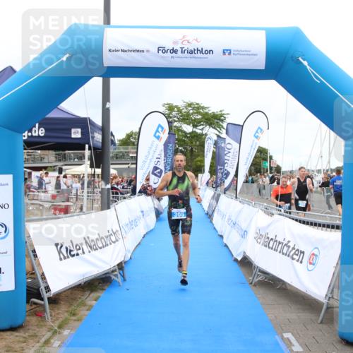 16.08.2026 - KN Förde Triathlon 2026 Markus Tischler http://msf.ph/oto/9996835 16.08.2026 12:00:50 Ziel 305, 305 meine-sportfotos.de