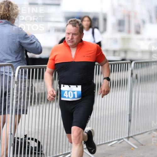 16.08.2026 - KN Förde Triathlon 2026 Antke Förster http://msf.ph/oto/9996855 16.08.2026 11:59:43 Laufen  meine-sportfotos.de