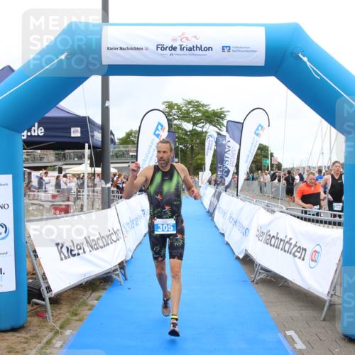 16.08.2026 - KN Förde Triathlon 2026 Markus Tischler http://msf.ph/oto/9996873 16.08.2026 12:00:50 Ziel 305, 305 meine-sportfotos.de