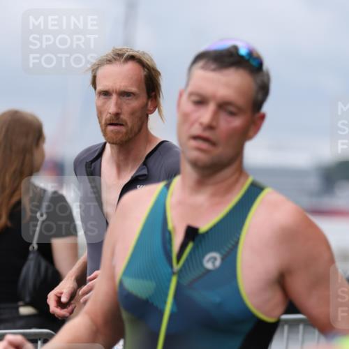 16.08.2026 - KN Förde Triathlon 2026 Antke Förster http://msf.ph/oto/9996885 16.08.2026 12:00:07 Laufen  meine-sportfotos.de