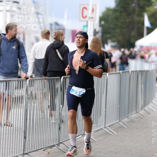 16.08.2026 - KN Förde Triathlon 2026 Antke Förster http://msf.ph/oto/9996893 16.08.2026 12:00:23 Laufen  meine-sportfotos.de
