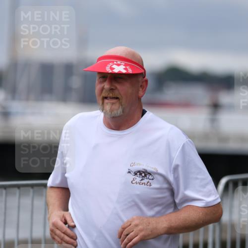 16.08.2026 - KN Förde Triathlon 2026 Antke Förster http://msf.ph/oto/9996912 16.08.2026 12:00:46 Laufen  meine-sportfotos.de