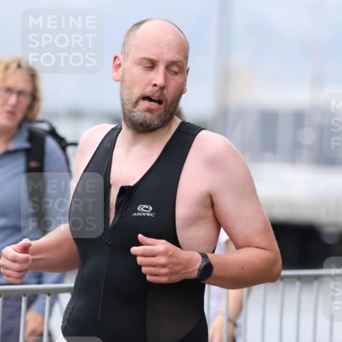 16.08.2026 - KN Förde Triathlon 2026 Antke Förster http://msf.ph/oto/9996942 16.08.2026 12:01:36 Laufen  meine-sportfotos.de