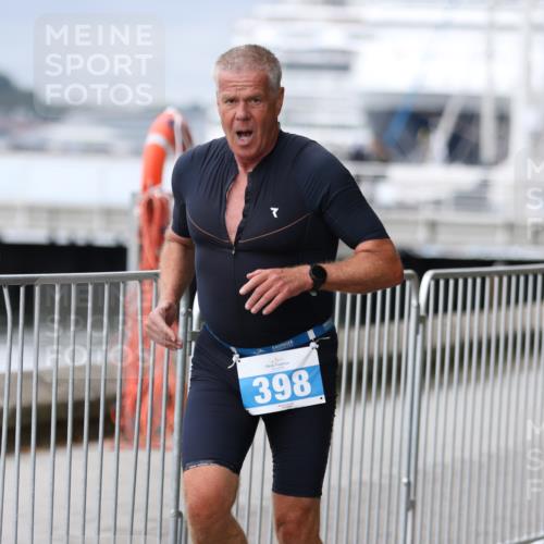 16.08.2026 - KN Förde Triathlon 2026 Antke Förster http://msf.ph/oto/9996978 16.08.2026 12:02:32 Laufen  meine-sportfotos.de