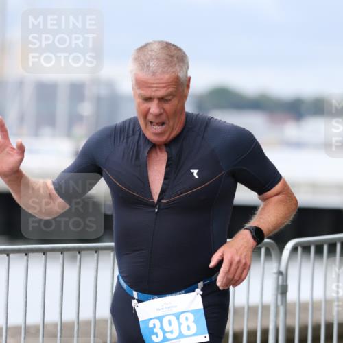 16.08.2026 - KN Förde Triathlon 2026 Antke Förster http://msf.ph/oto/9996979 16.08.2026 12:02:33 Laufen  meine-sportfotos.de
