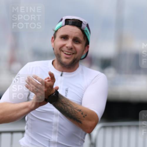 16.08.2026 - KN Förde Triathlon 2026 Antke Förster http://msf.ph/oto/9996984 16.08.2026 12:02:37 Laufen  meine-sportfotos.de