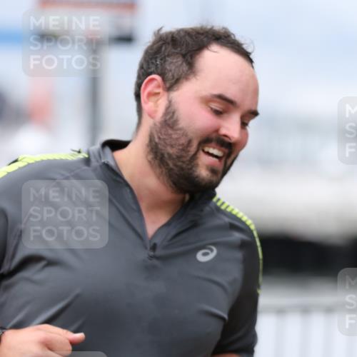 16.08.2026 - KN Förde Triathlon 2026 Antke Förster http://msf.ph/oto/9997014 16.08.2026 12:03:17 Laufen  meine-sportfotos.de