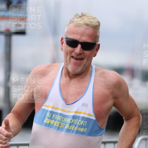 16.08.2026 - KN Förde Triathlon 2026 Antke Förster http://msf.ph/oto/9997033 16.08.2026 12:03:52 Laufen  meine-sportfotos.de