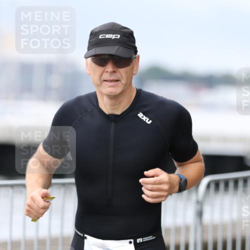 16.08.2026 - KN Förde Triathlon 2026 Antke Förster http://msf.ph/oto/9997064 16.08.2026 12:04:45 Laufen  meine-sportfotos.de