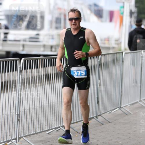 16.08.2026 - KN Förde Triathlon 2026 Antke Förster http://msf.ph/oto/9997069 16.08.2026 12:04:49 Laufen  meine-sportfotos.de