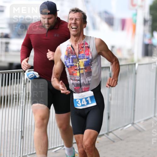 16.08.2026 - KN Förde Triathlon 2026 Antke Förster http://msf.ph/oto/9997076 16.08.2026 12:04:58 Laufen  meine-sportfotos.de