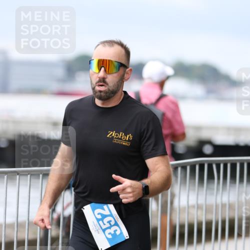 16.08.2026 - KN Förde Triathlon 2026 Antke Förster http://msf.ph/oto/9997099 16.08.2026 12:05:26 Laufen  meine-sportfotos.de