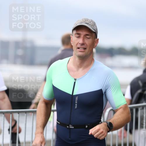 16.08.2026 - KN Förde Triathlon 2026 Antke Förster http://msf.ph/oto/9997111 16.08.2026 12:05:42 Laufen  meine-sportfotos.de