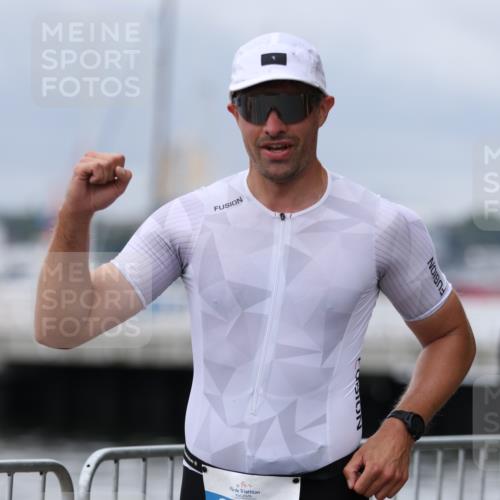 16.08.2026 - KN Förde Triathlon 2026 Antke Förster http://msf.ph/oto/9997116 16.08.2026 12:05:47 Laufen  meine-sportfotos.de